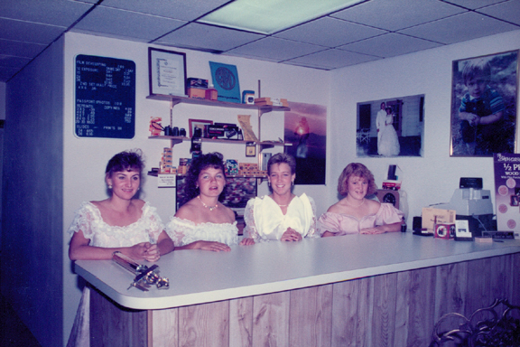 1985 1 Hour Photo